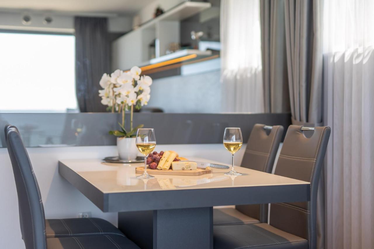 Na Klifie - Apartamenty Komfort, Widok Na Morze, Parking Устроне-Морске Экстерьер фото